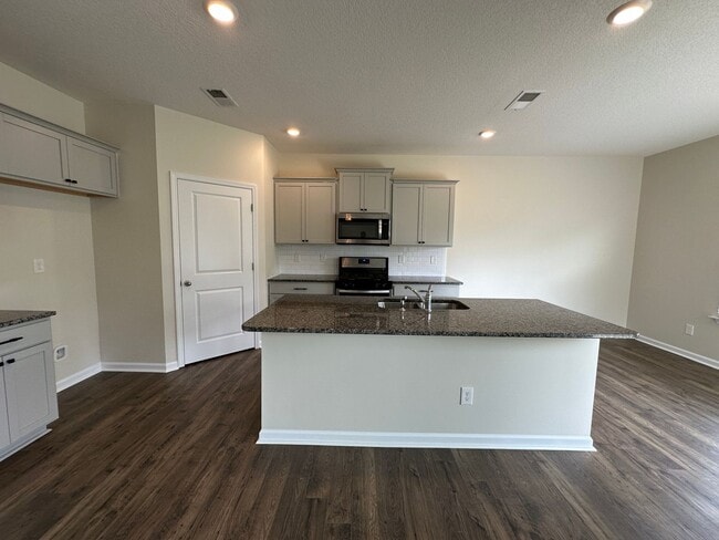 Photo - Modern Comfort Meets Country Serenity in Sevierville