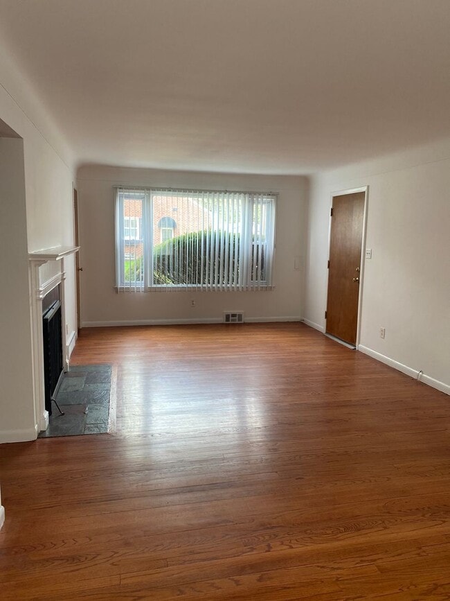 Photo - Birmingham Two Bedroom Flat