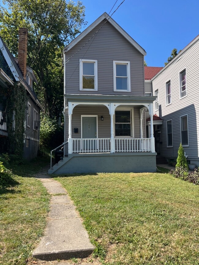 Building Photo - 3687 Vine St Rental