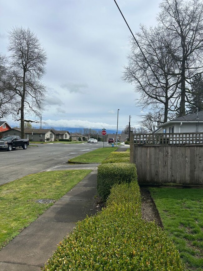 Photo - 900 Front St Unidad A/103