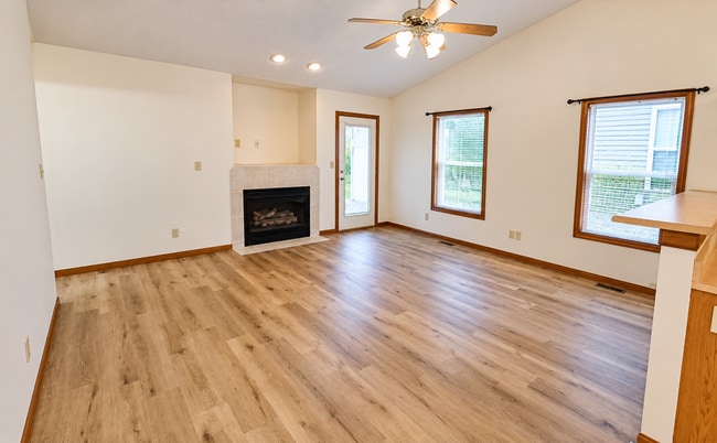 Photo - 3915 Ledyard St Unit 3915