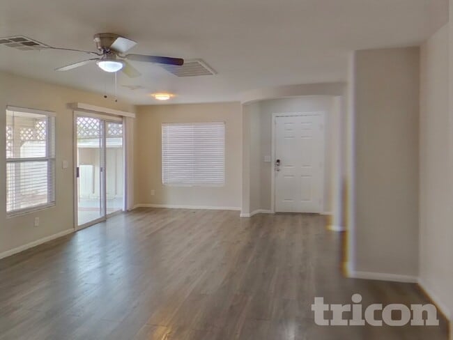 Photo - 5915 Balsam Pine Dr