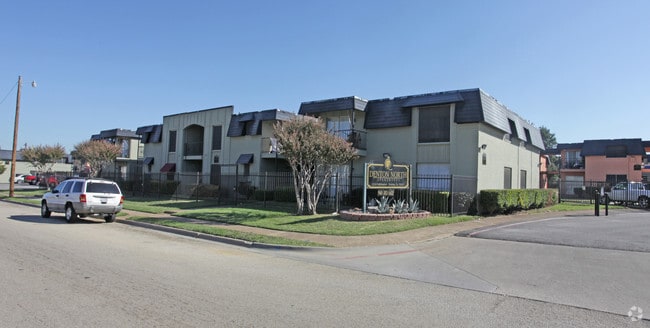 Denton North Apartments