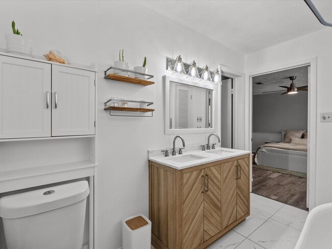 Photo - 11322 Sagewillow Ln