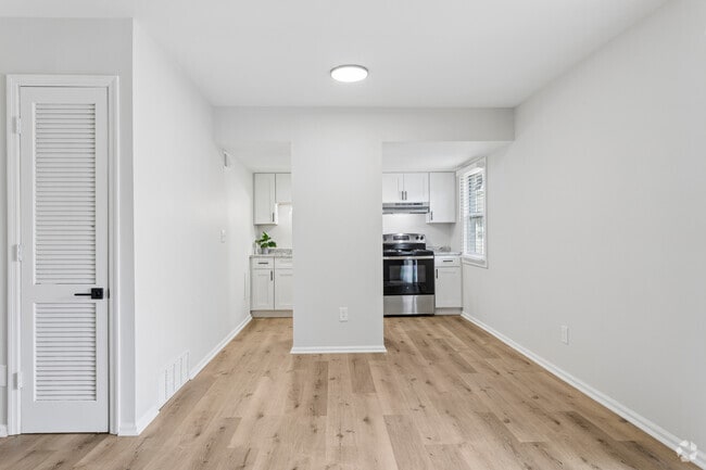 Apartamento Elite de 2 habitaciones y 1 baño - 790 pies cuadrados - Comedor - The Vale at Walnut Creek