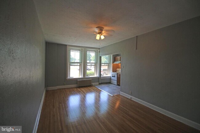 Photo - 12 S Filbert St