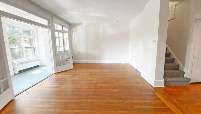 Photo - Forbes Terrace