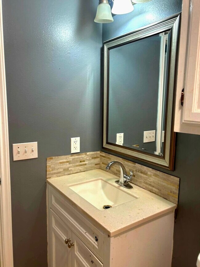 Photo - 4plex Edinburg Unidad 1