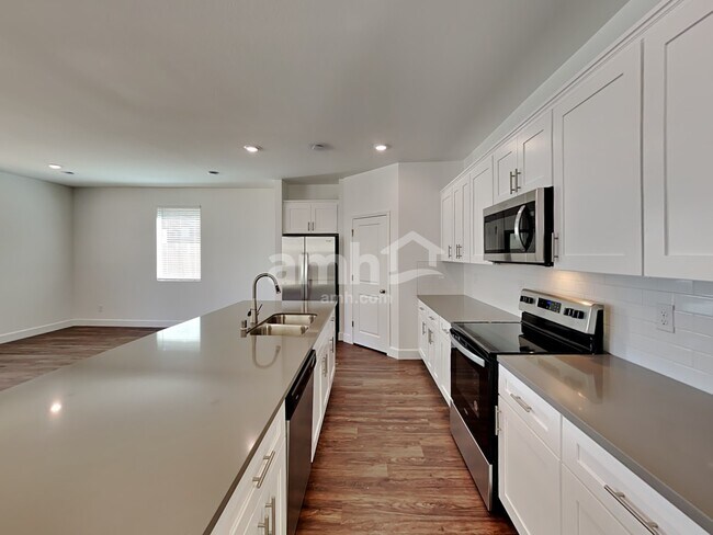 Photo - 9132 Liberty Cap Ct