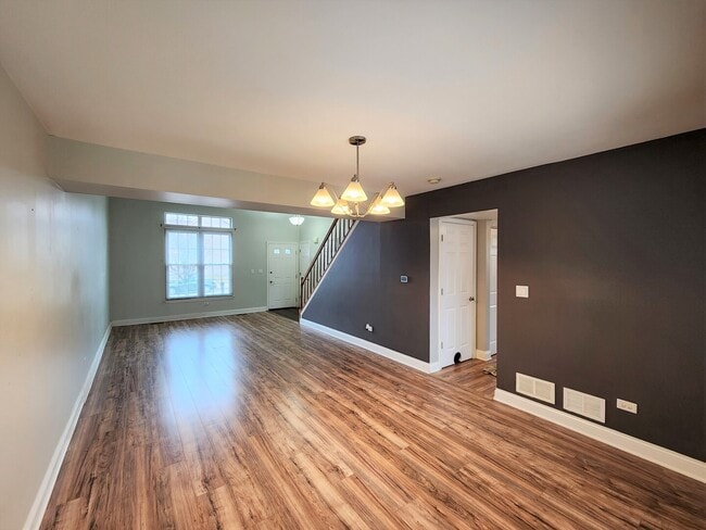 Photo - 1176 Sumac Trail