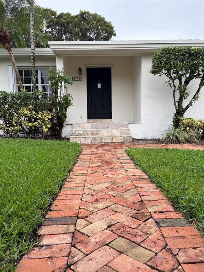 Photo - 6746 SW 32nd Terrace