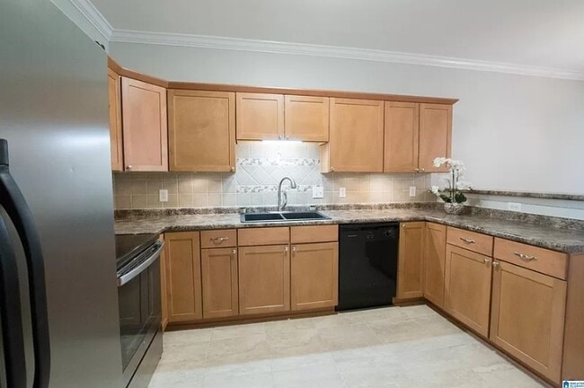 Photo - 1611 Savannah Park Ln