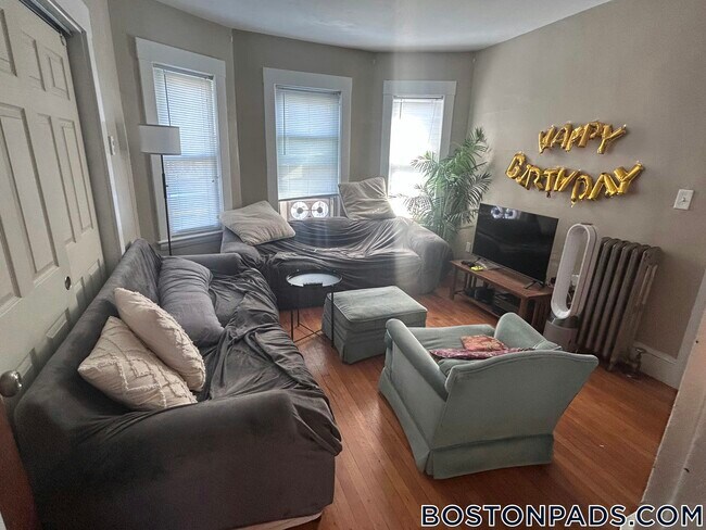 Photo - 248 Powder House Blvd