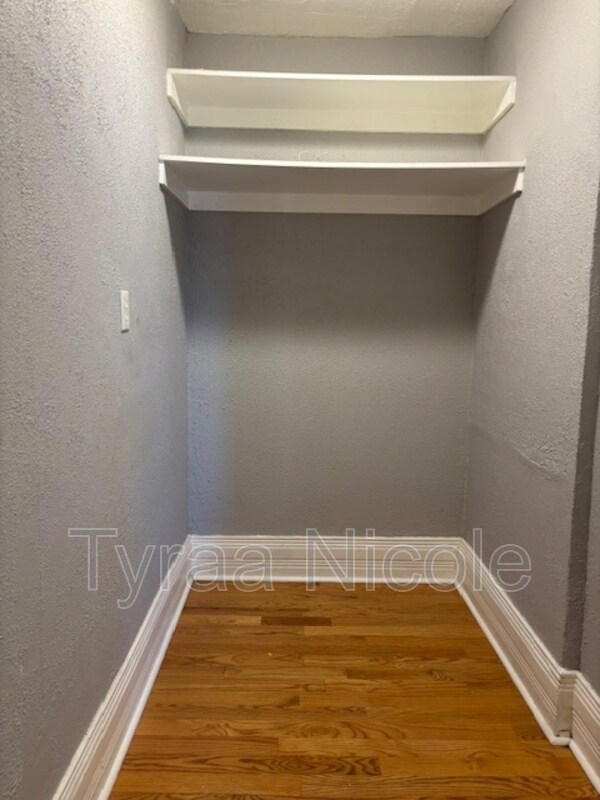 Photo - 5853 3rd Ave