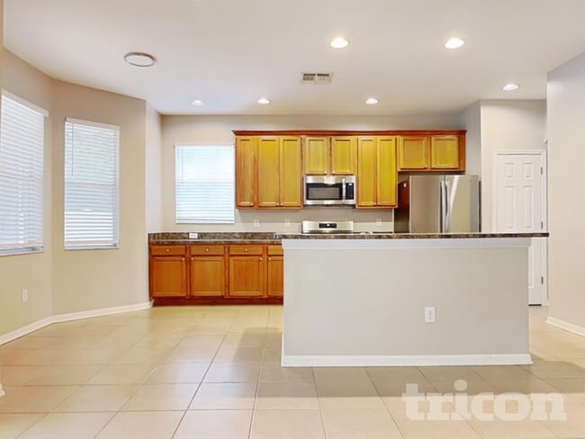 Photo - 17437 Lawn Orchid Loop