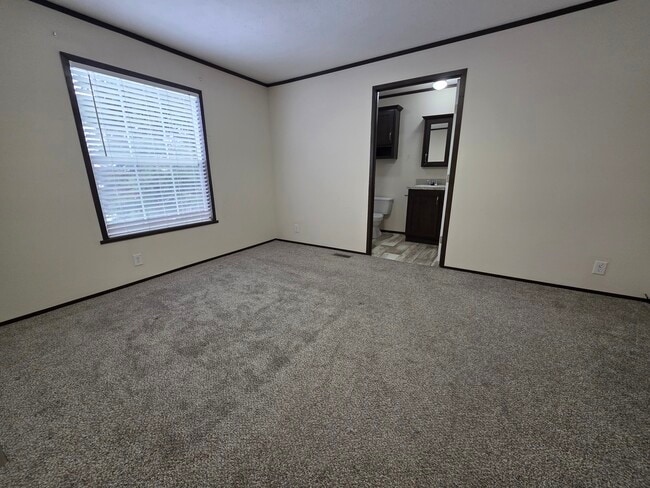 Photo - 154 Whippoorwill Ln