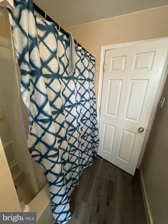 Photo - 533 Buttonwood St