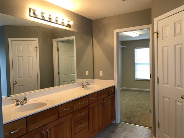 Photo - 1010 Tanyard Springs Dr