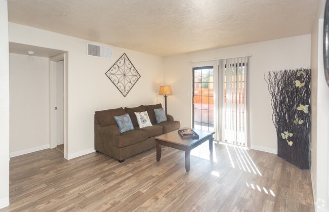 2BR 2BA- Living Room