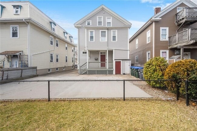 Photo - 130 Sutton St Unit 2