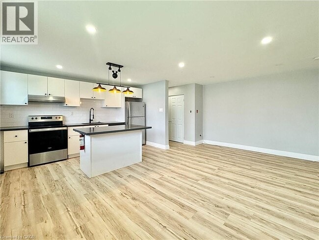 Photo - 413 Hazel St Unit 104