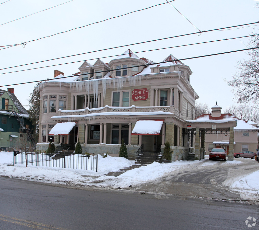 Ashley Arms - Ashley Arms Apartments