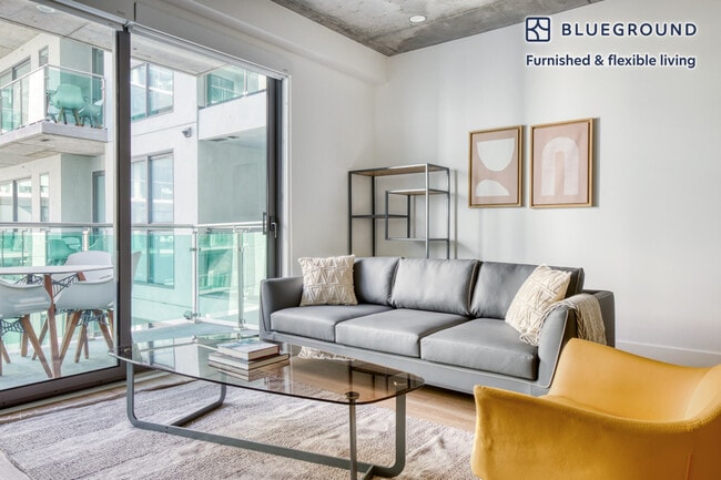 Photo - 1027 Wilshire Blvd Unit FL7-ID546