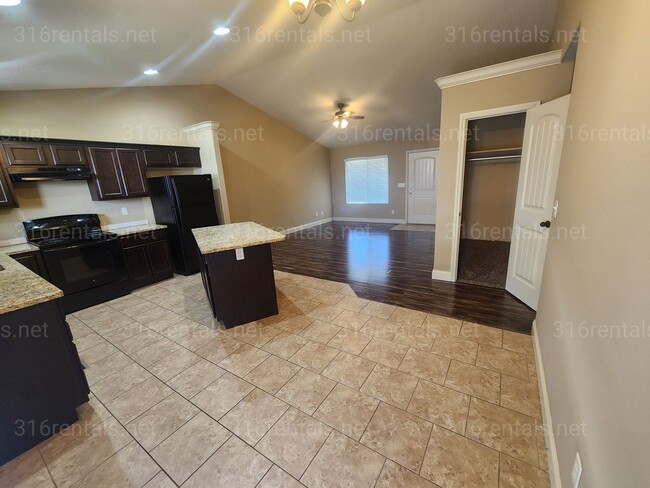 Photo - $1,850- 4 bedroom / 3 bathrooms - Beautiful and Large Home! *COMING SOON*