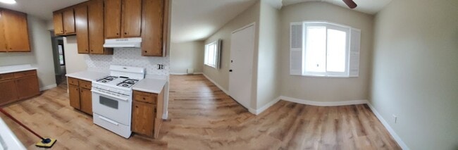 Photo - 1862 Pueblo Dr
