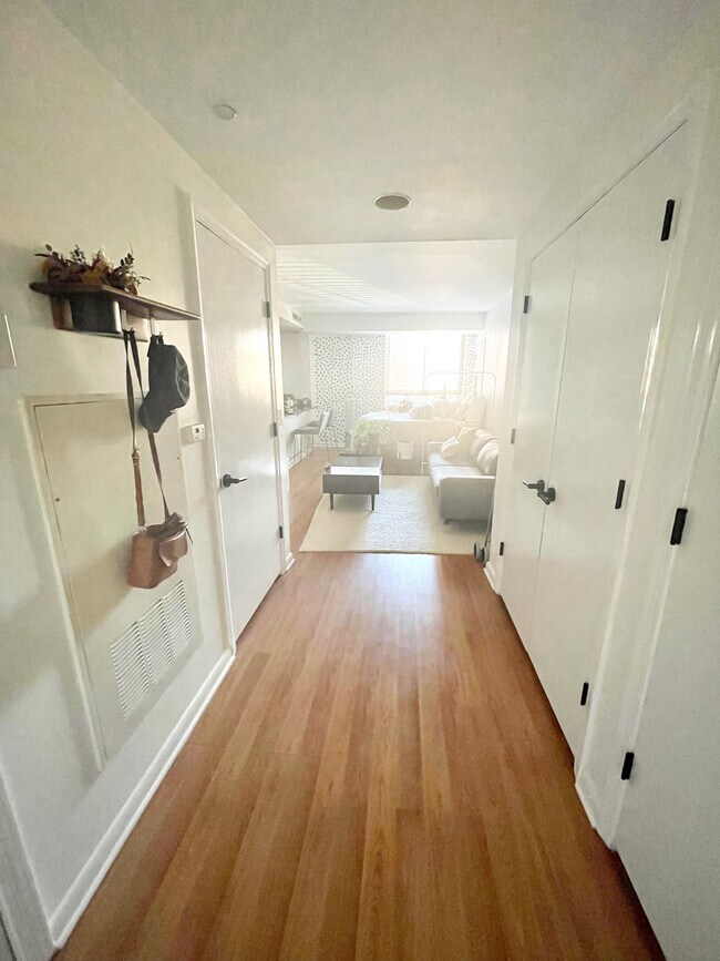 Photo - 355 I St SW Unit 203