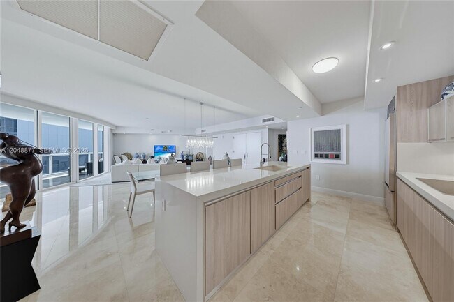 Photo - 17201 Collins Ave Unidad 3604