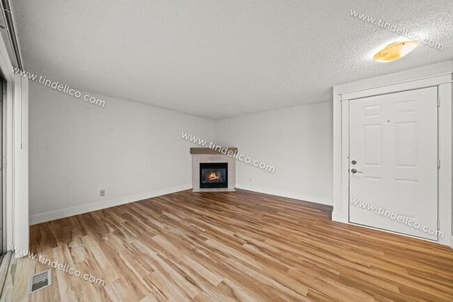 Photo - Three-Level Condo Near Multnomah Village – Comfortable Living with Room to Spread Out!