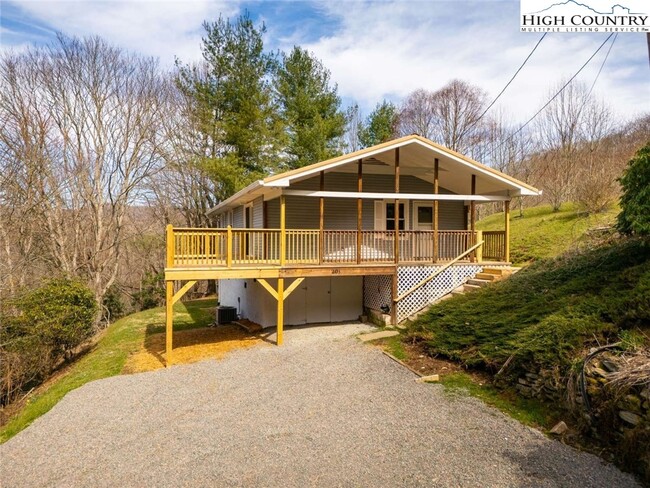 Photo - 205 Houston Harmon Rd House