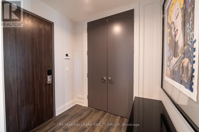 Photo - 300 Lisgar St Unit 1701
