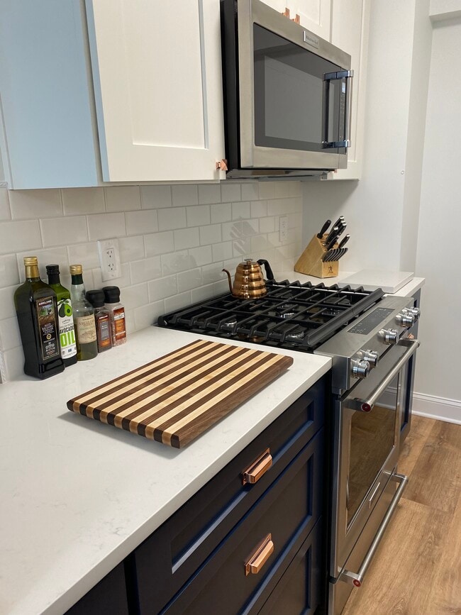 Photo - 3601 Wisconsin Ave NW Unit 407