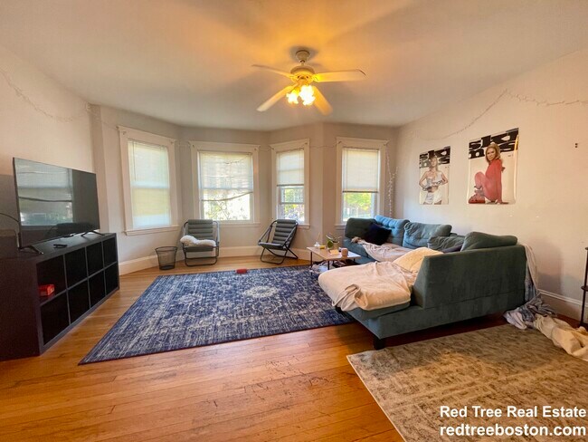 Photo - 209 Chestnut Hill Ave Unidad 2