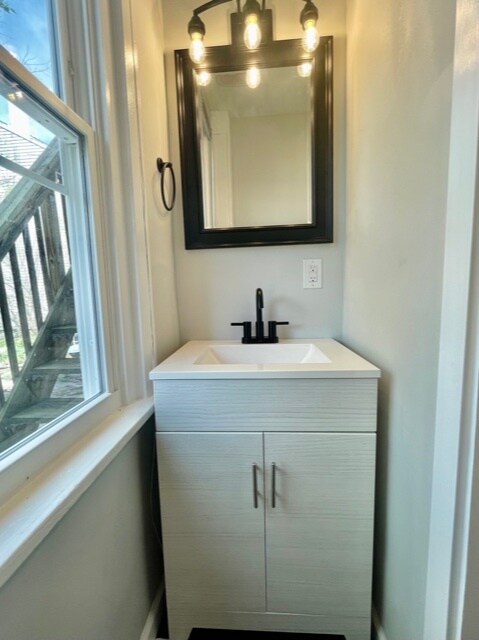 Photo - 346 39th St Unidad 1