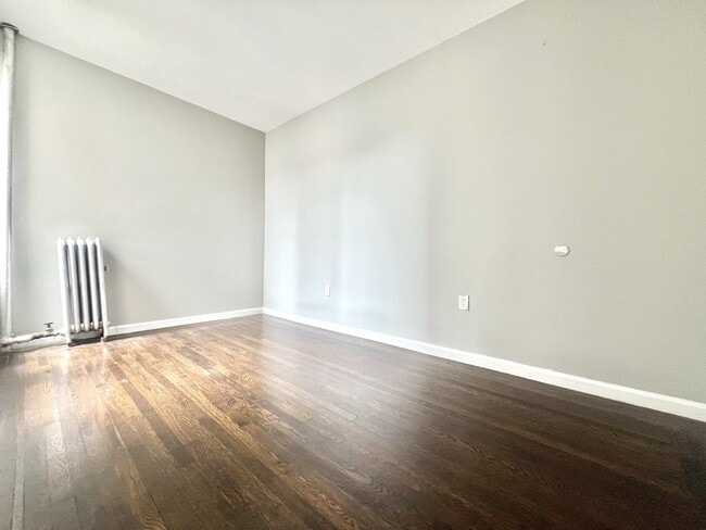 Photo - 541 W 150th St Apartment Unit 19