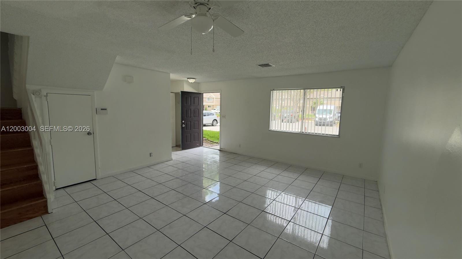 Photo - 1419 Sussex Dr