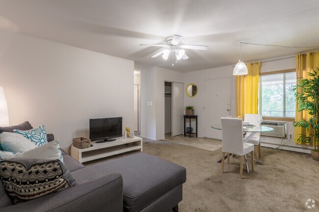 Photo - Woodman Park