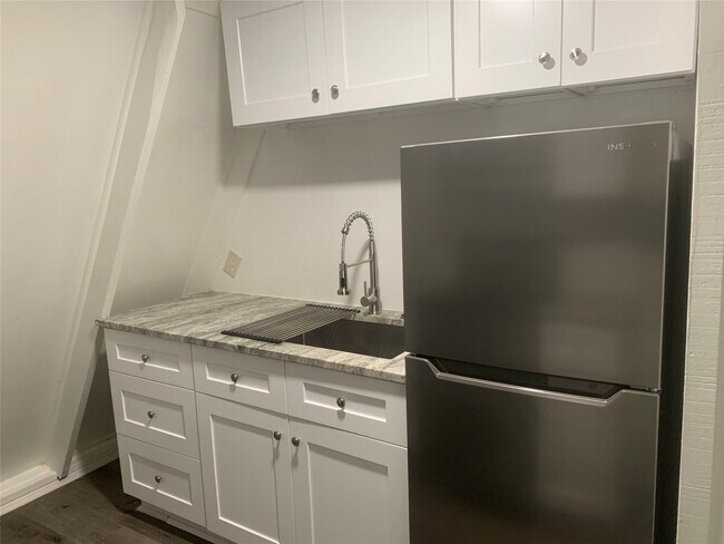 Photo - 22123 Spear Rd