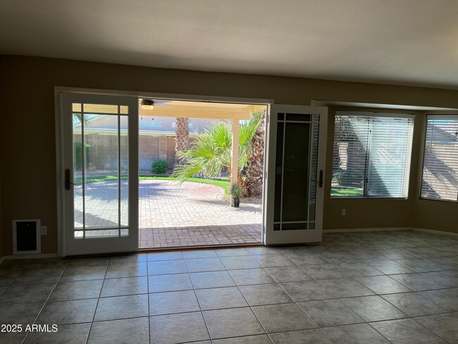 Building Photo - 9139 W Davis Rd