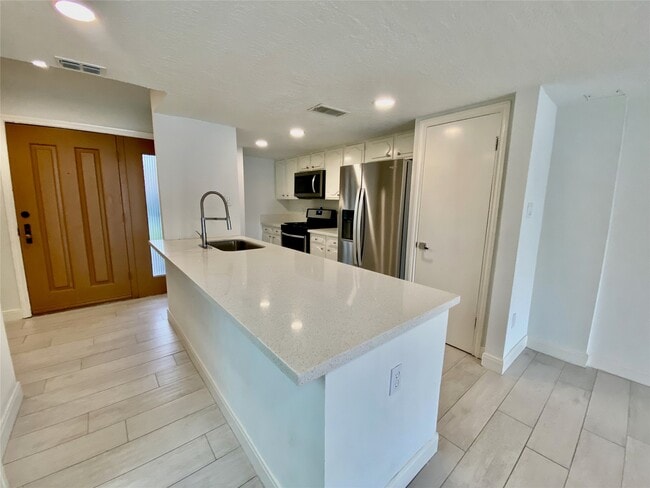 Building Photo - 1259 Blalock Rd