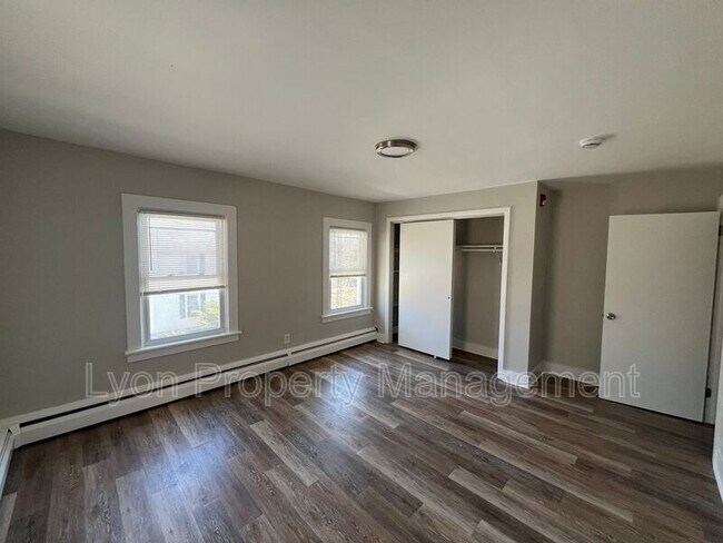 Photo - 36 N. Third Ave Unidad Second Floor