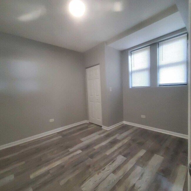 Photo - 7527 S Colfax Ave