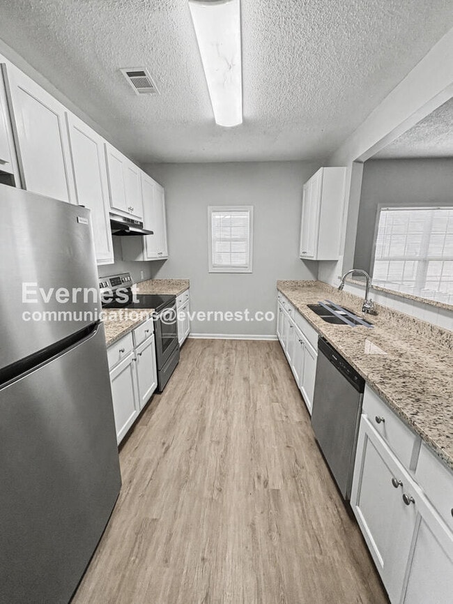 Photo - 8641 Thomas Rd