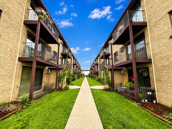 Photo - 7214 W Wrightwood Ave Unit 2N