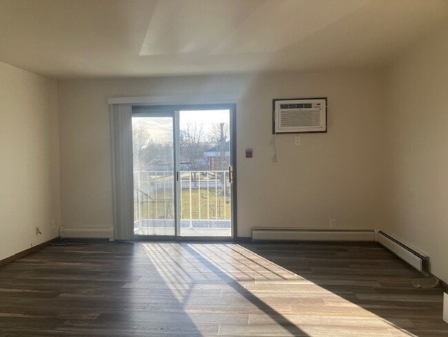 Photo - 112 S Wisconsin St Unit 205