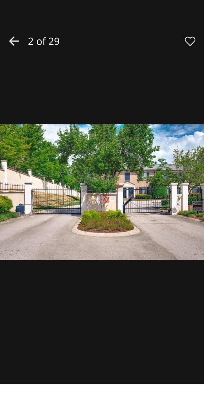 Photo - 102 Academy Square