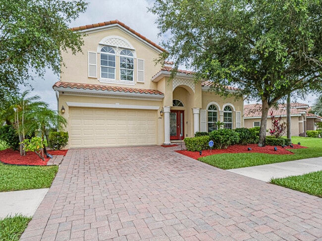 Building Photo - 1750 Berkshire Cir SW